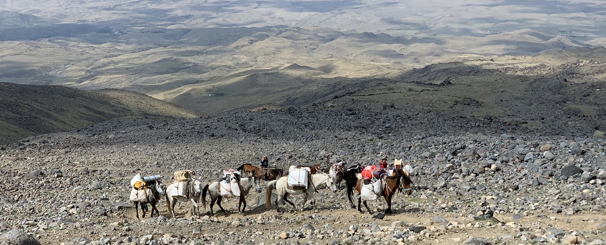 Türkiye’nin yıldızlara en yakın noktasında Yıldız Entegre bayrağı dalgalandı